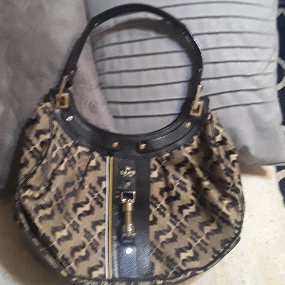Lamb shoulder bag